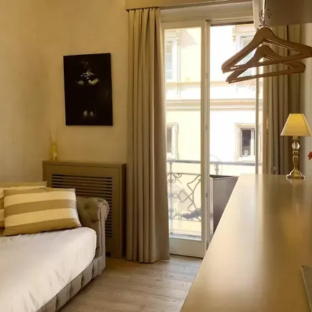 Please Read My Host Profile At Bottom Of Page Before Making A Request # Luxury In # * 밀라노
